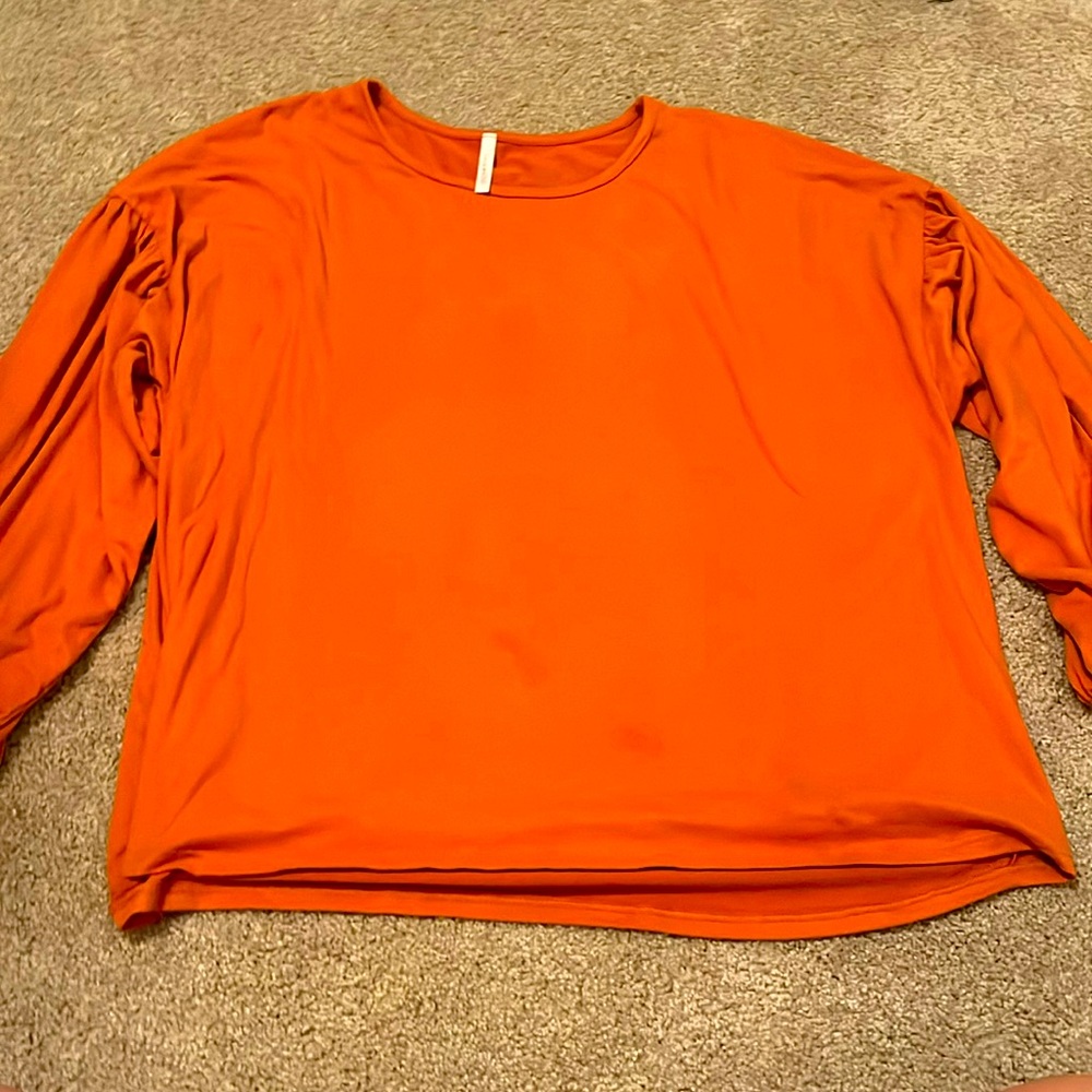 Women’s blouse
